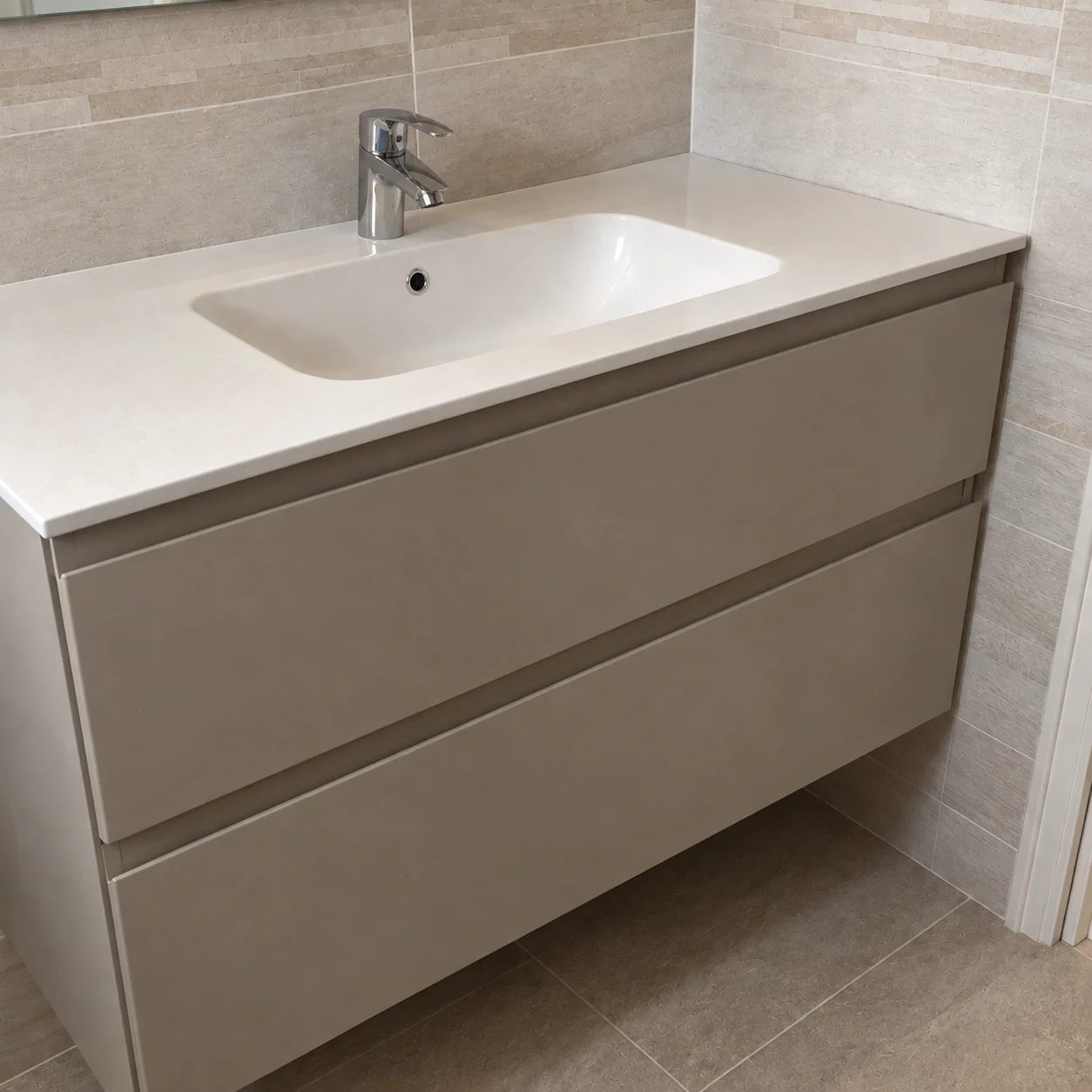 Arredo bagno essenziale